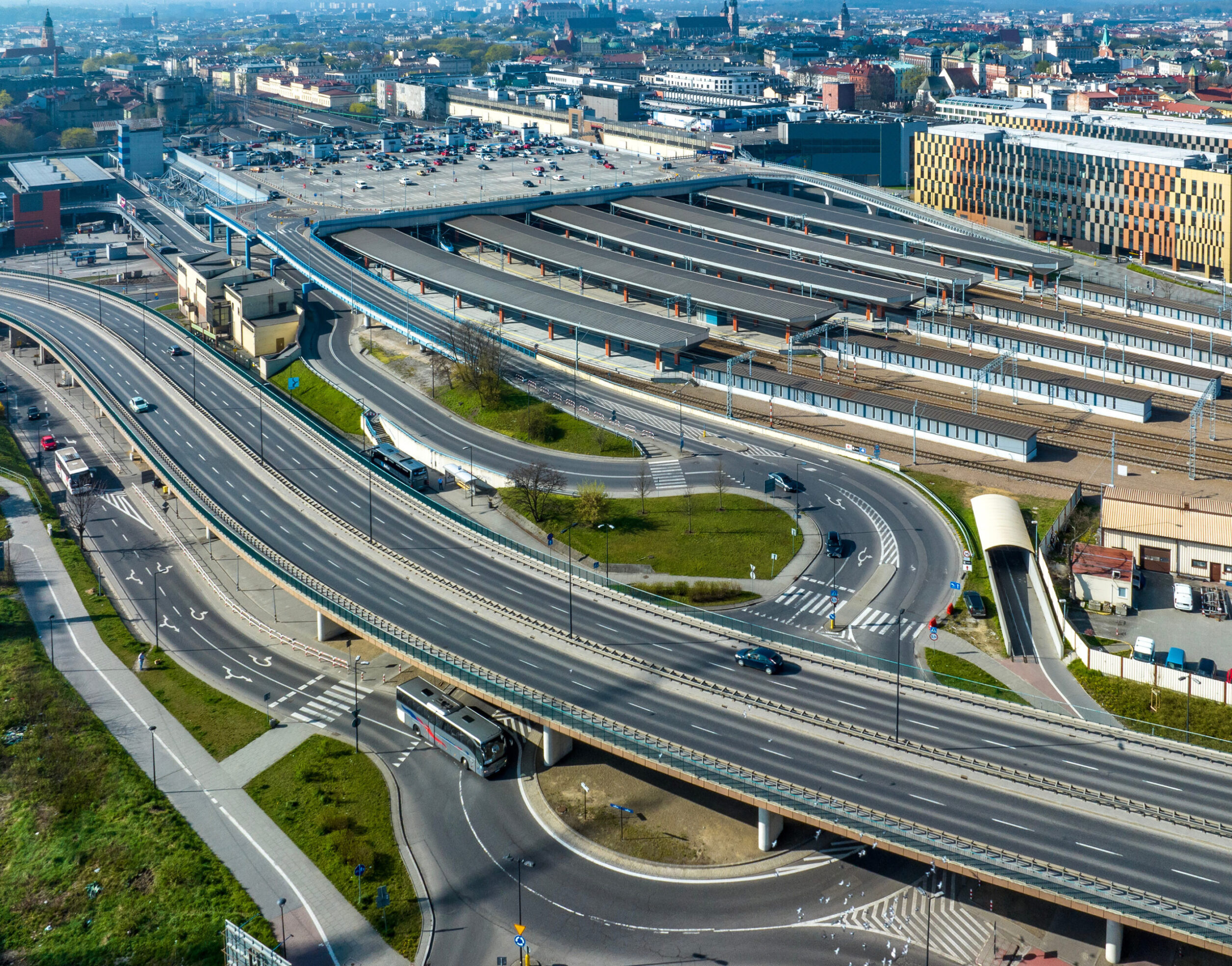 Zarządzanie infrastrukturą transportową za pomocą IBM Maximo i Cohesive